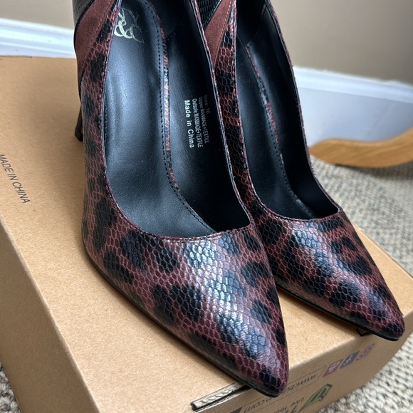 NWOT - NY&C/New York & Company Madison Heel, Pointed Toe, Rubber Sole, Size 10 - Picture 12 of 16